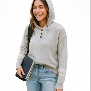 American Eagle Outfitters Pullover Knitted Lightweight Sweater Gray White XSmall